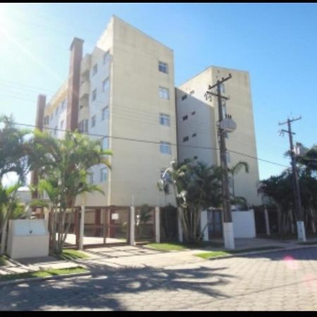 Apartamento Praia กัวราตูบา ภายนอก รูปภาพ